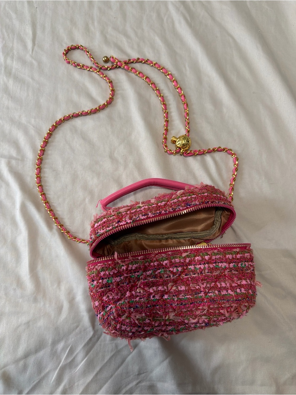 SHEIN Pink Tweed Crossbody Bag with Gold Chain